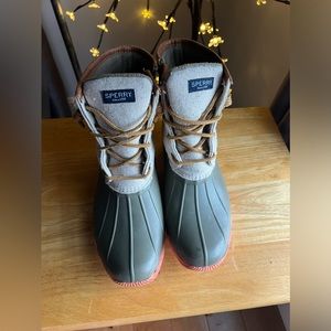 Women’s Sperry Duck Boots